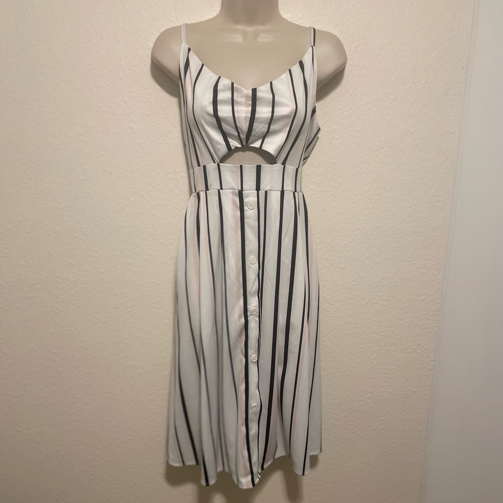 FancyInn Stripped Dress. NWT. SZ L